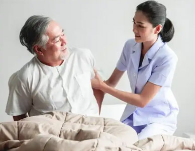 老人护理